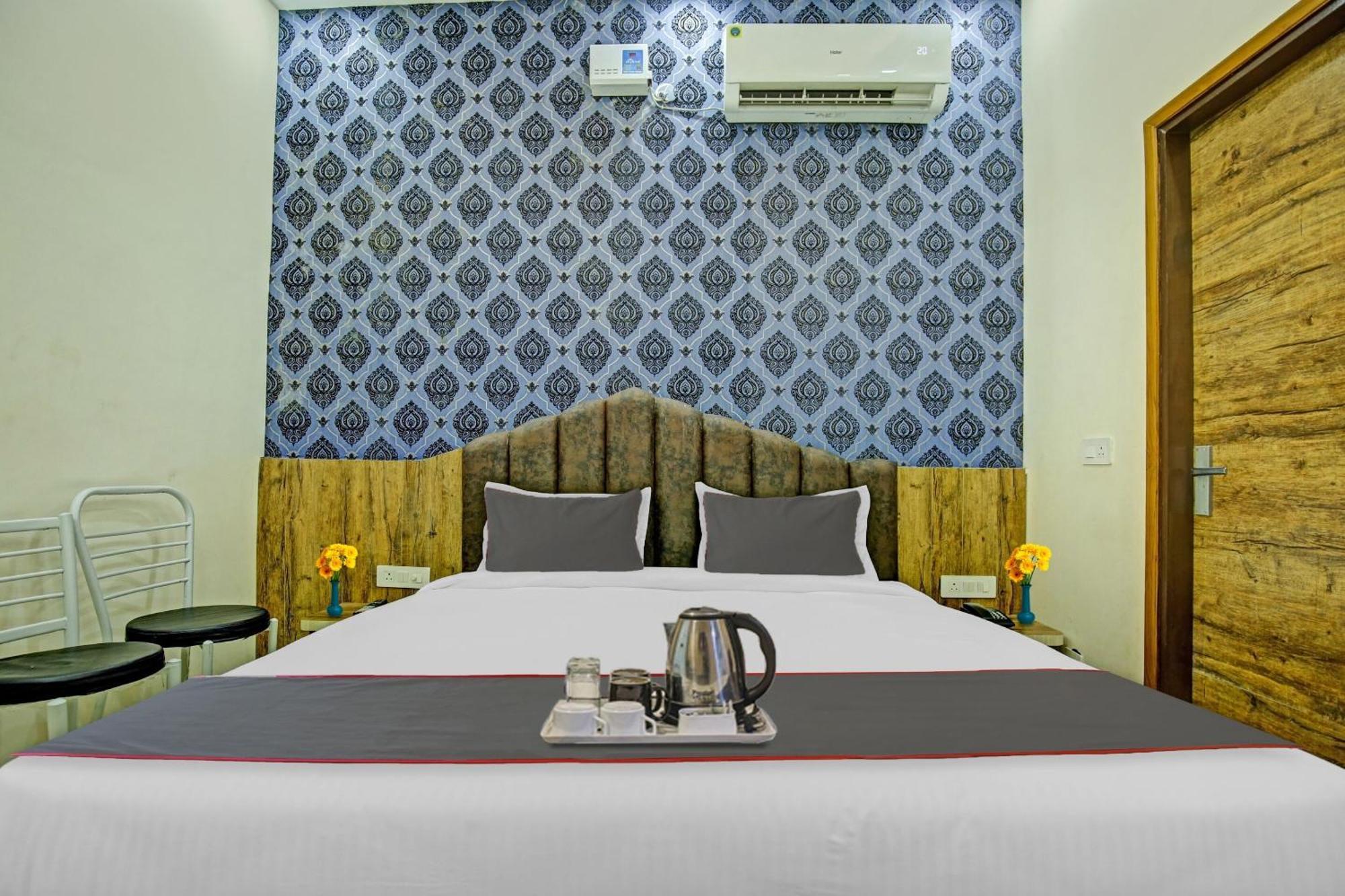 Collection O Rd Hotel Zirakpur Εξωτερικό φωτογραφία